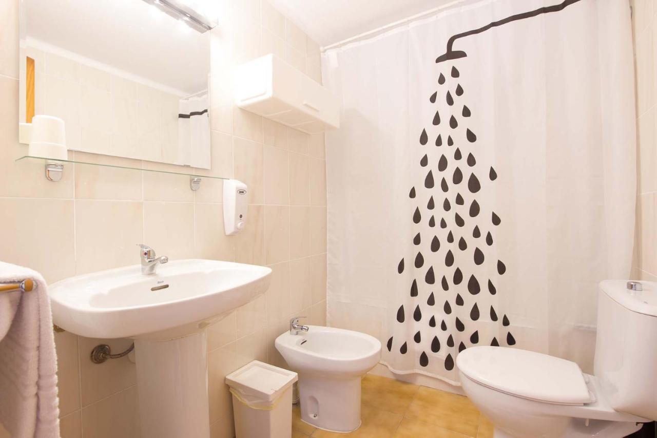 Nuvolet Apartaments Cala'N Blanes  Exterior photo