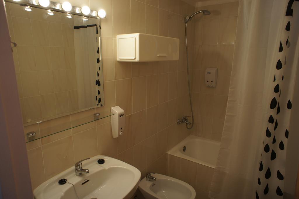Nuvolet Apartaments Cala'N Blanes  Exterior photo